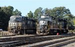 NS 9867 & 701 in Glenwood Yard